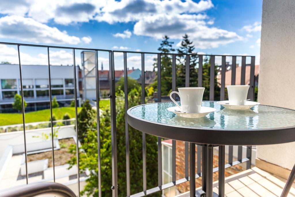 Best Apartments Szeged Bagian luar foto